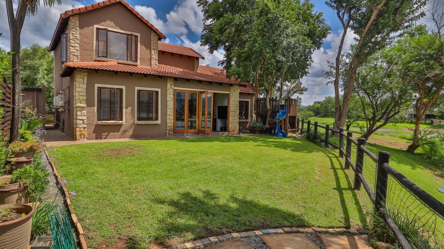To Let 3 Bedroom Property for Rent in The Coves North West